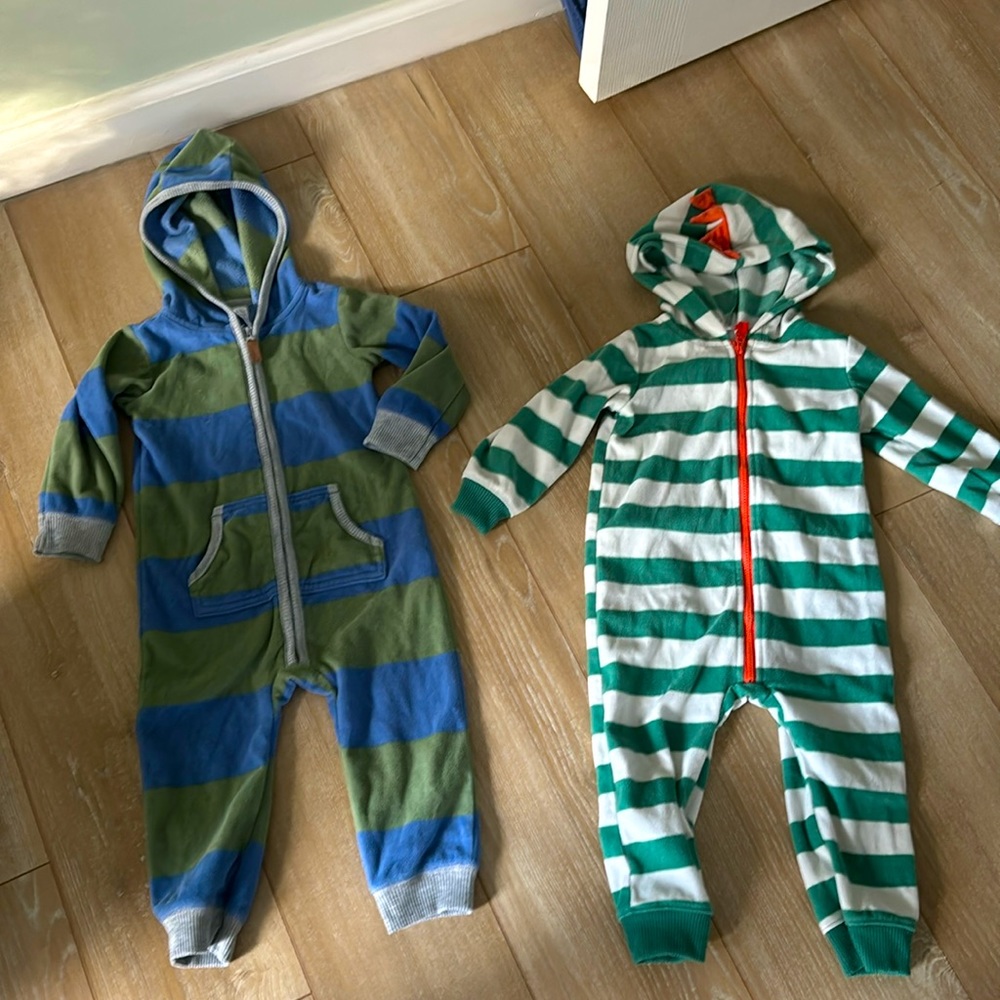 2 Fleece Softie Carters 18Month Zip Up Onesies with Hoods